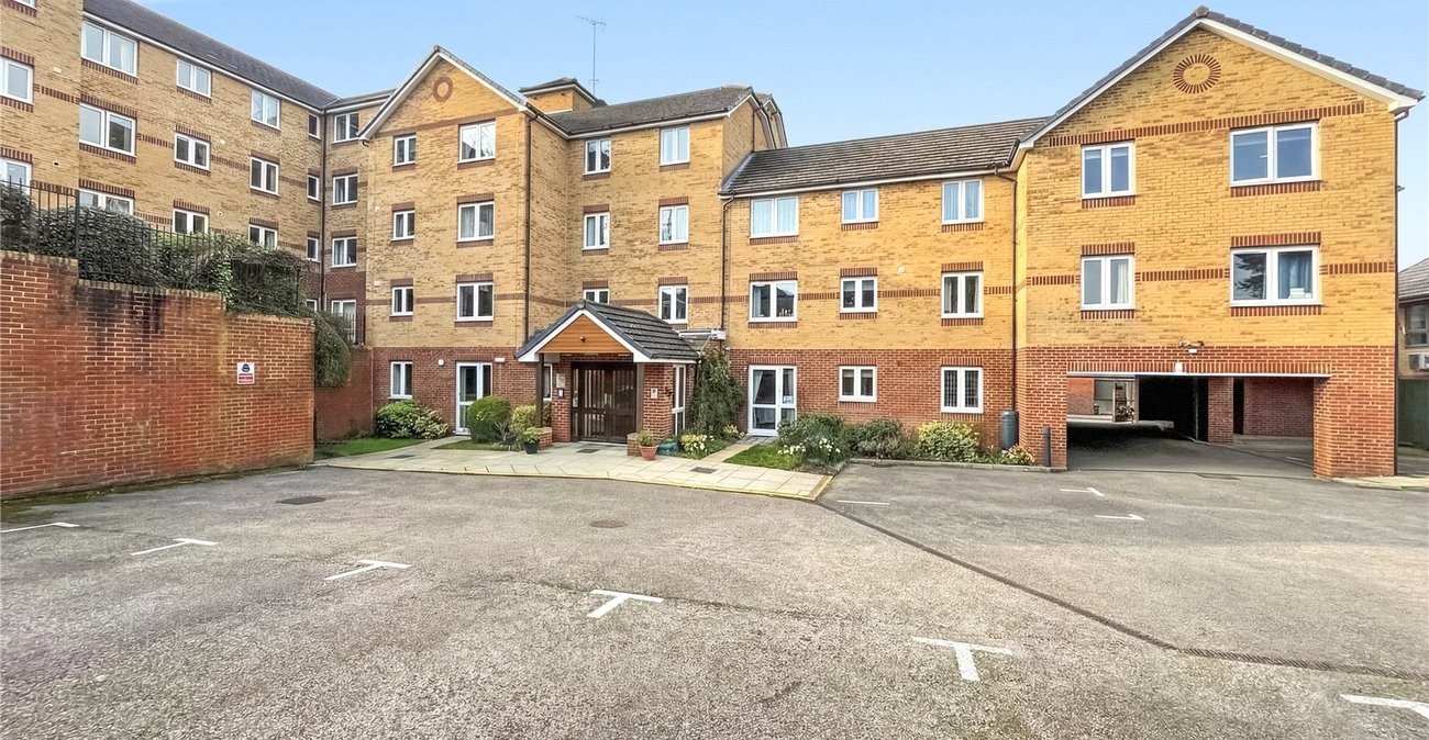 1 bedroom property for sale in Walderslade Road | Robinson Michael & Jackson