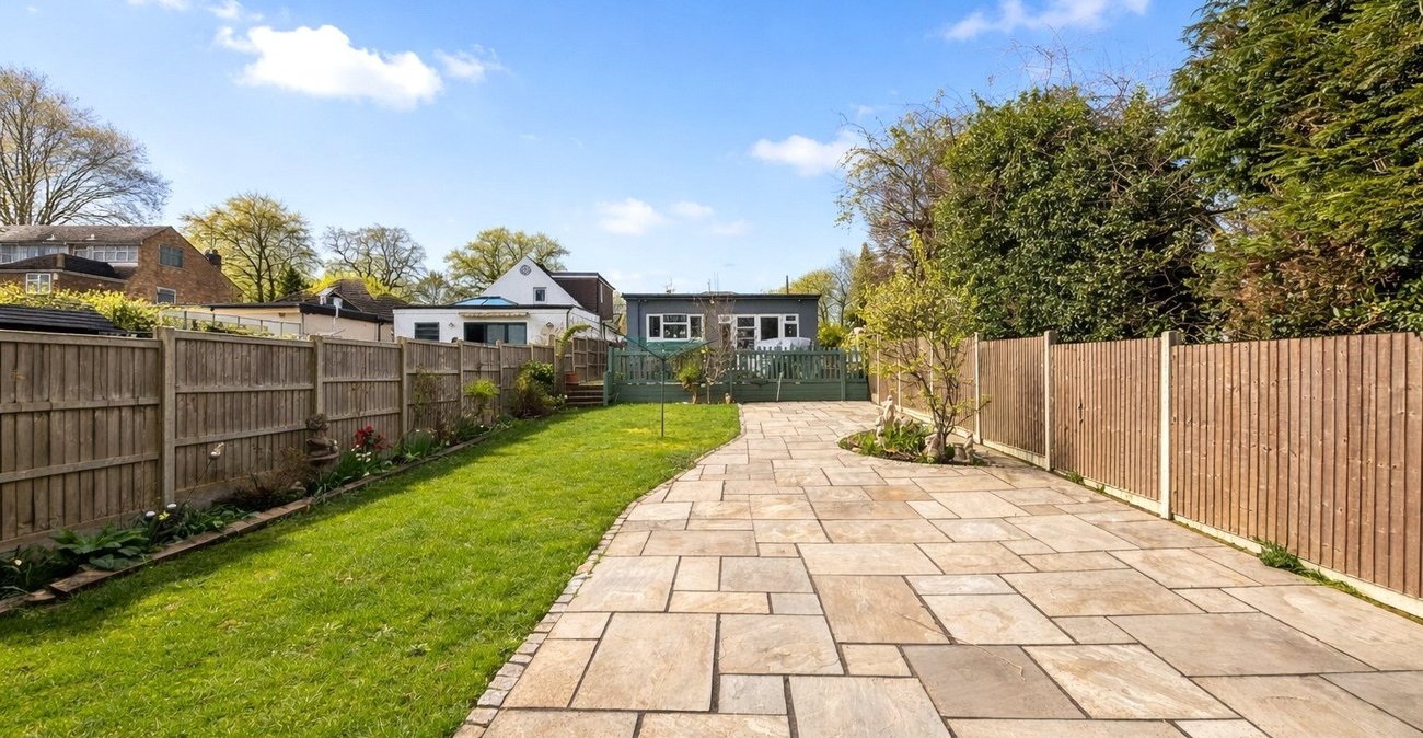 2 bedroom bungalow for sale in Walderslade | Robinson Michael & Jackson