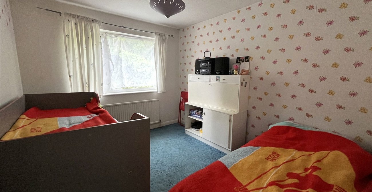 3 bedroom house for sale in Walderslade | Robinson Michael & Jackson