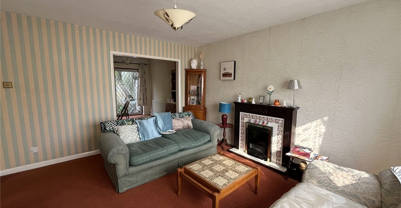 3 bedroom house for sale in Walderslade | Robinson Michael & Jackson