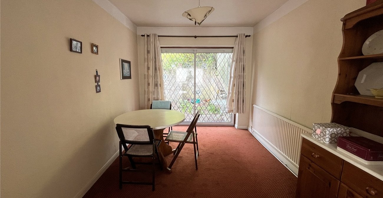 3 bedroom house for sale in Walderslade | Robinson Michael & Jackson