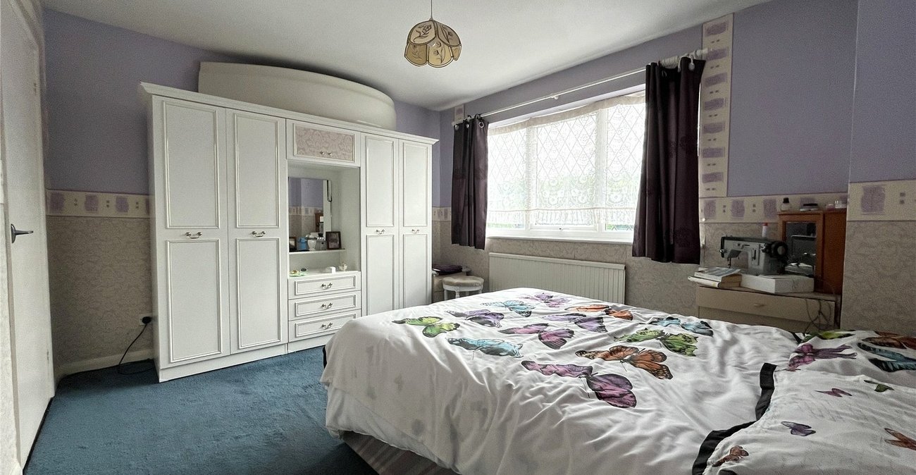 3 bedroom house for sale in Walderslade | Robinson Michael & Jackson