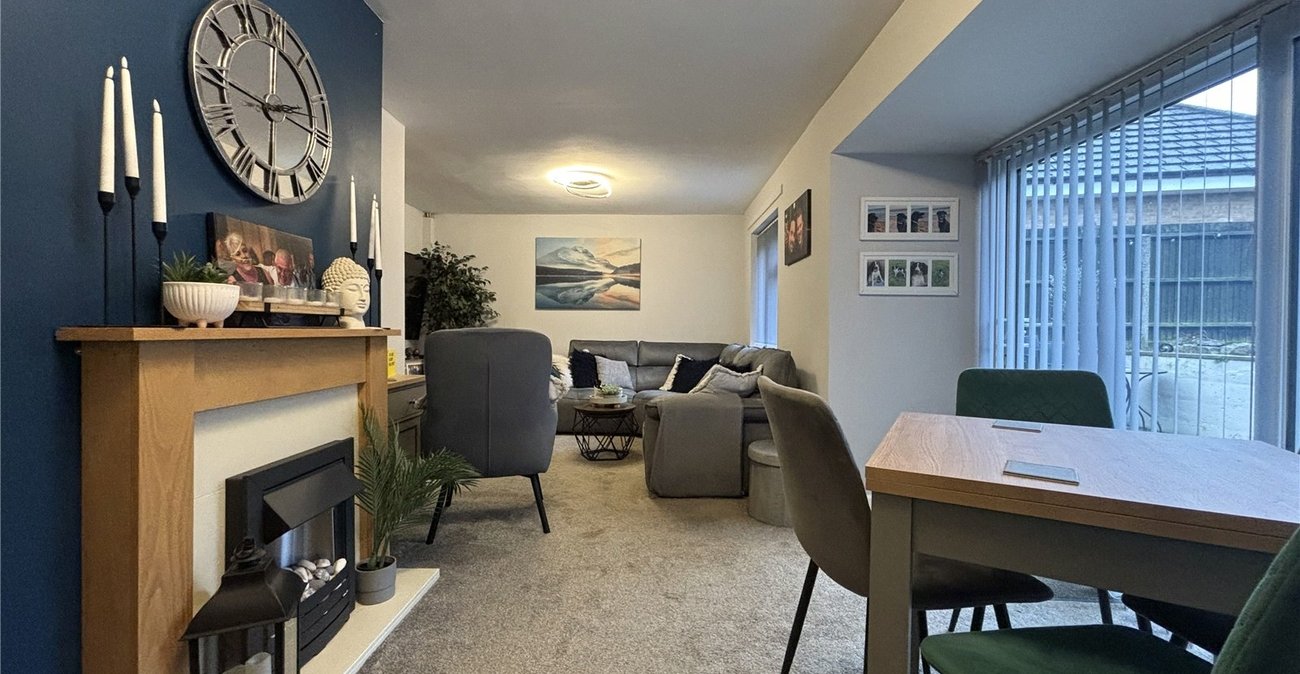 3 bedroom house for sale in Walderslade | Robinson Michael & Jackson