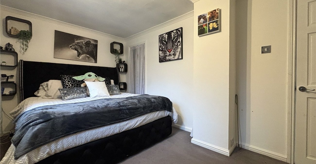 3 bedroom house for sale in Walderslade | Robinson Michael & Jackson