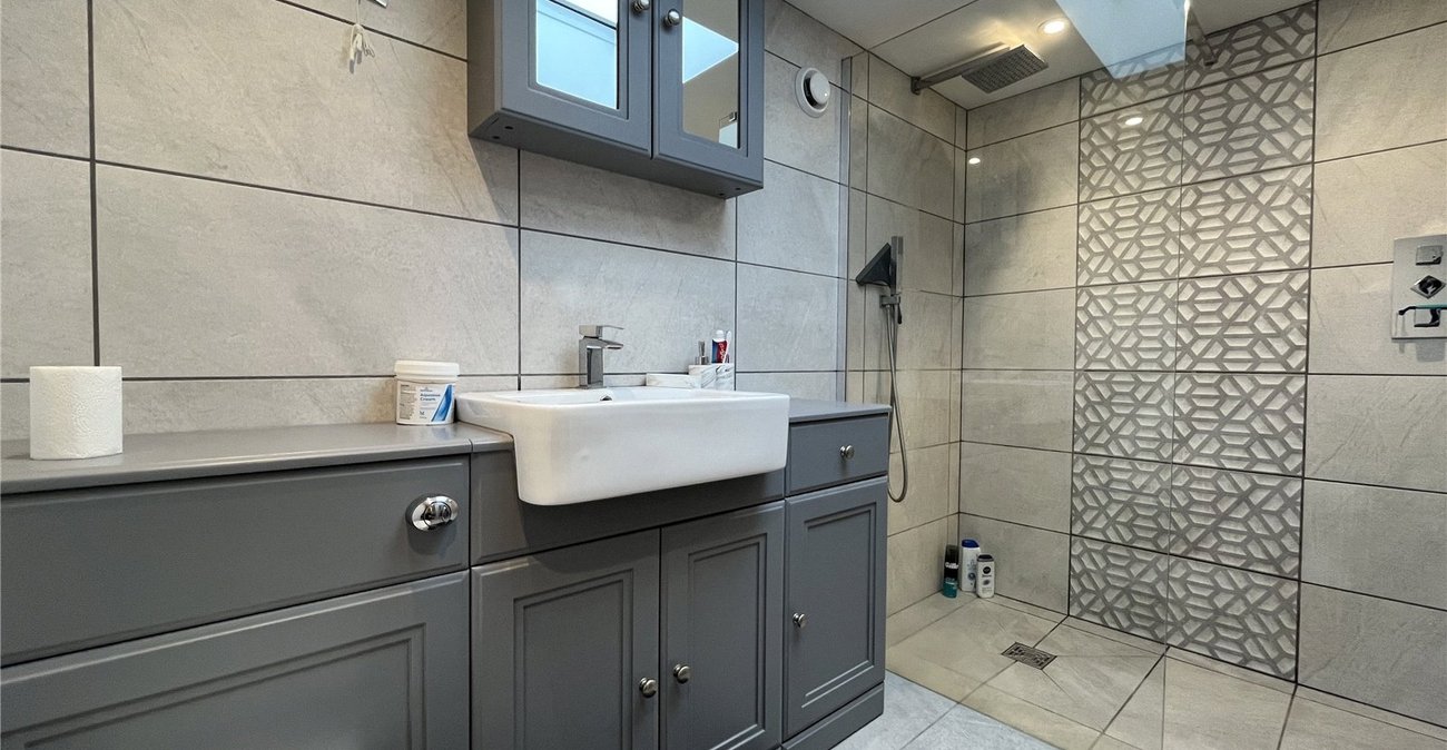 3 bedroom bungalow for sale in Walderslade | Robinson Michael & Jackson