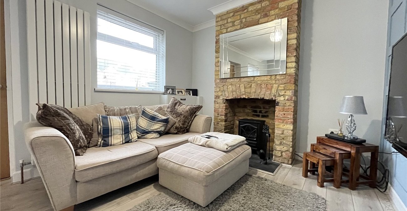 3 bedroom bungalow for sale in Walderslade | Robinson Michael & Jackson