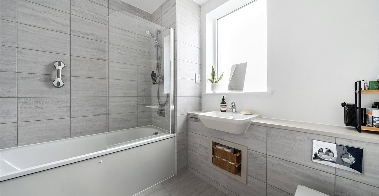 1 bedroom property for sale in Forest Hill | Robinson Jackson