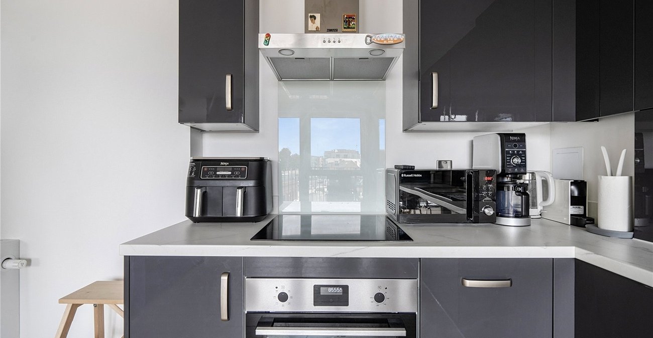 1 bedroom property for sale in Forest Hill | Robinson Jackson