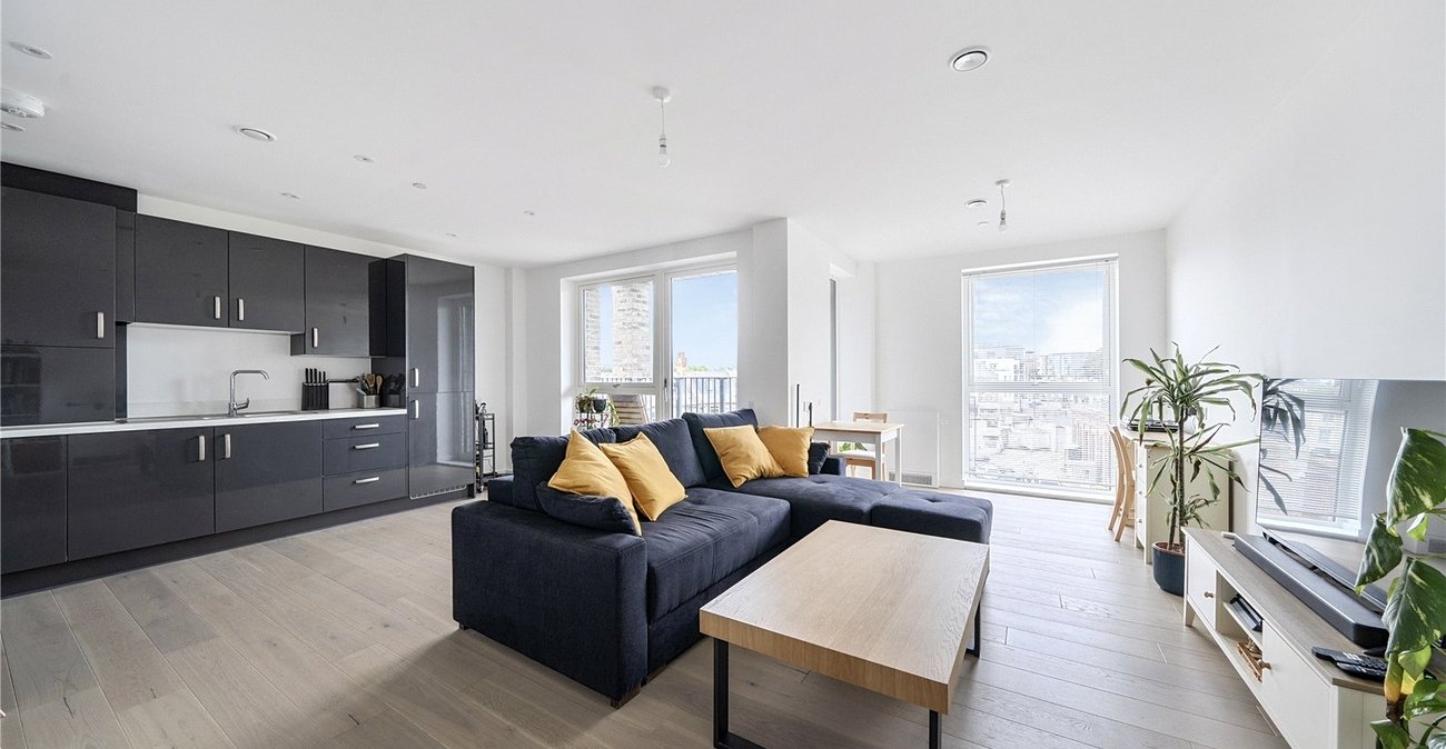 1 bedroom property for sale in Forest Hill | Robinson Jackson