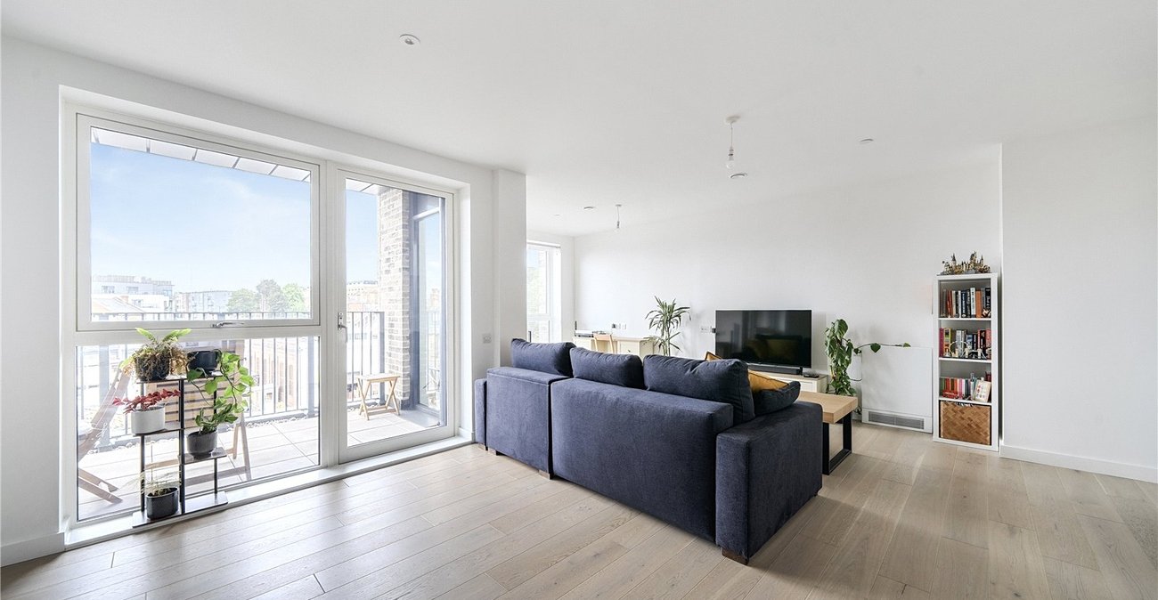 1 bedroom property for sale in Forest Hill | Robinson Jackson
