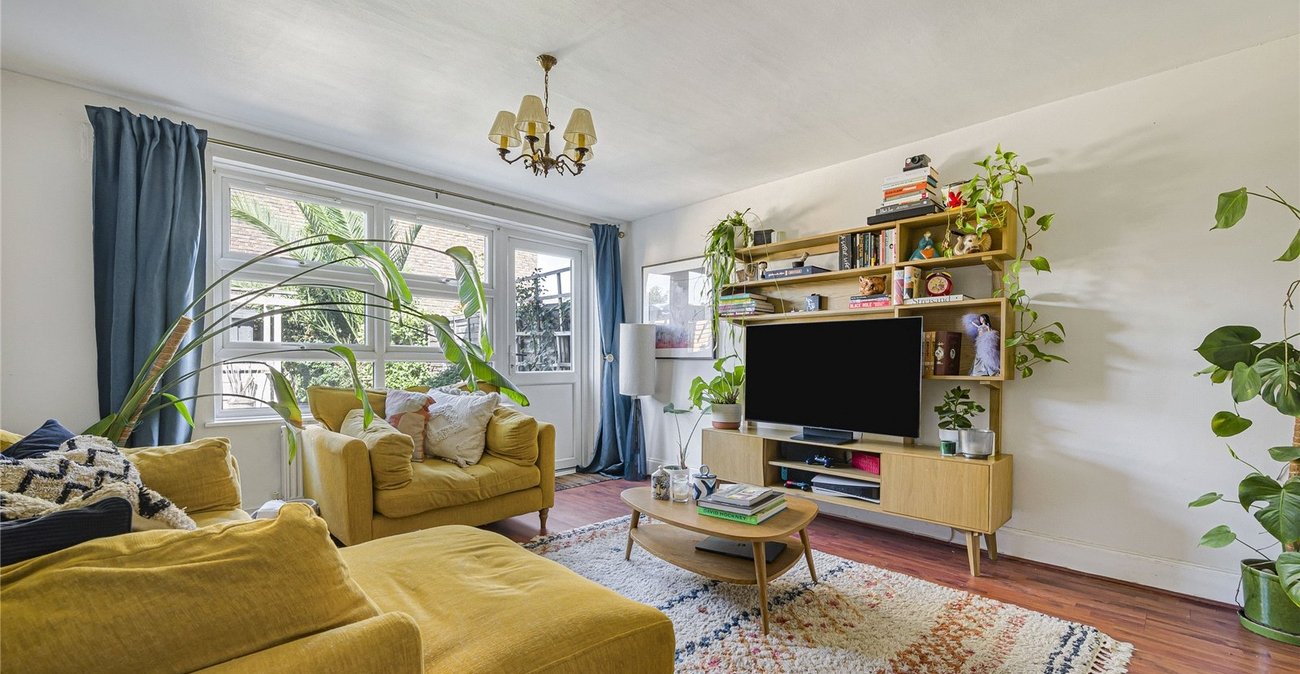 3 bedroom house for sale in Woolwich | Robinson Jackson