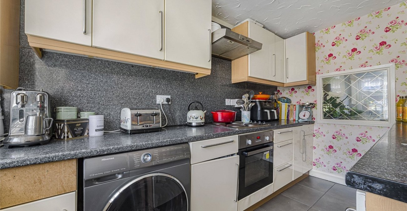 3 bedroom house for sale in Woolwich | Robinson Jackson