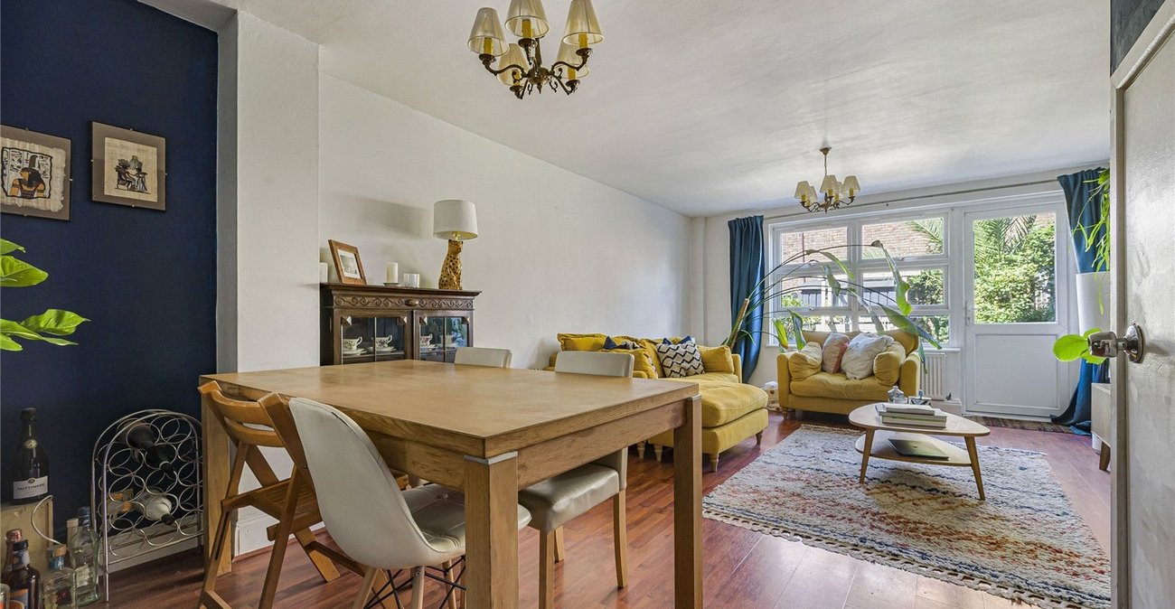 3 bedroom house for sale in Woolwich | Robinson Jackson