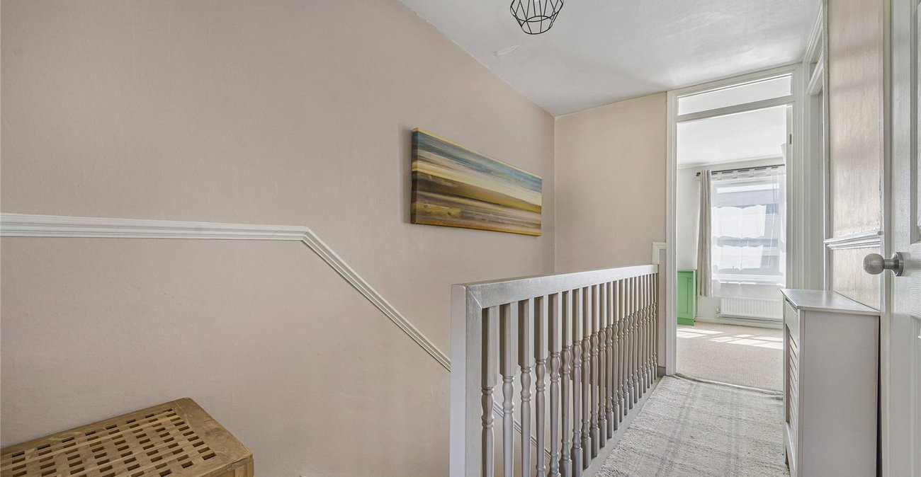 3 bedroom house for sale in Woolwich | Robinson Jackson