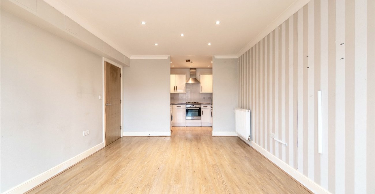 1 bedroom property for sale in Hart Street | Robinson Michael & Jackson