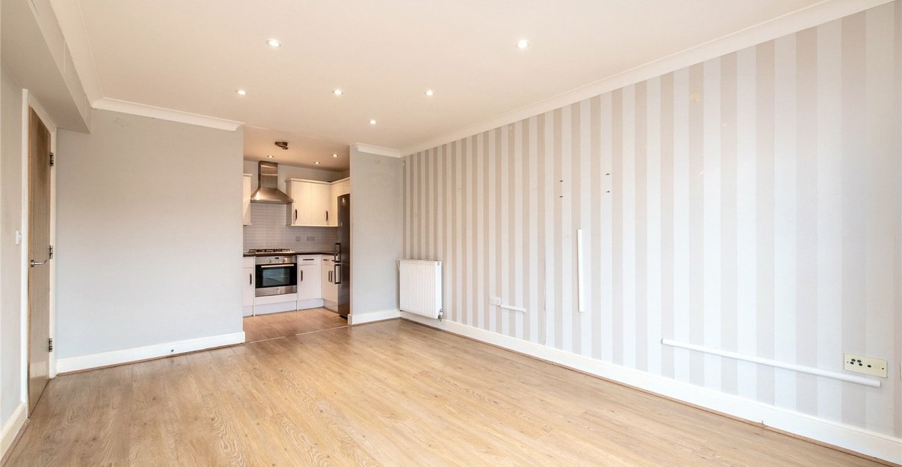 1 bedroom property for sale in Hart Street | Robinson Michael & Jackson