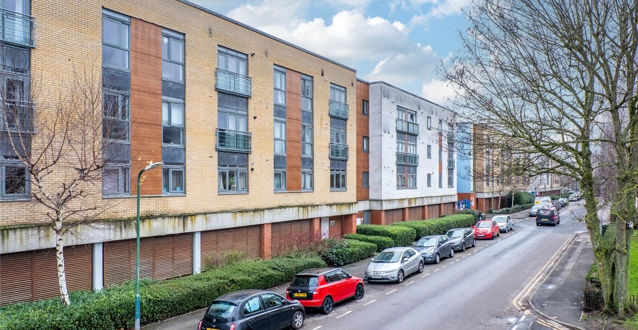 1 bedroom property for sale in Hart Street | Robinson Michael & Jackson