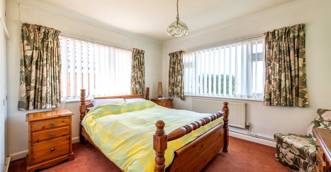 3 bedroom house for sale in Higham | Robinson Michael & Jackson