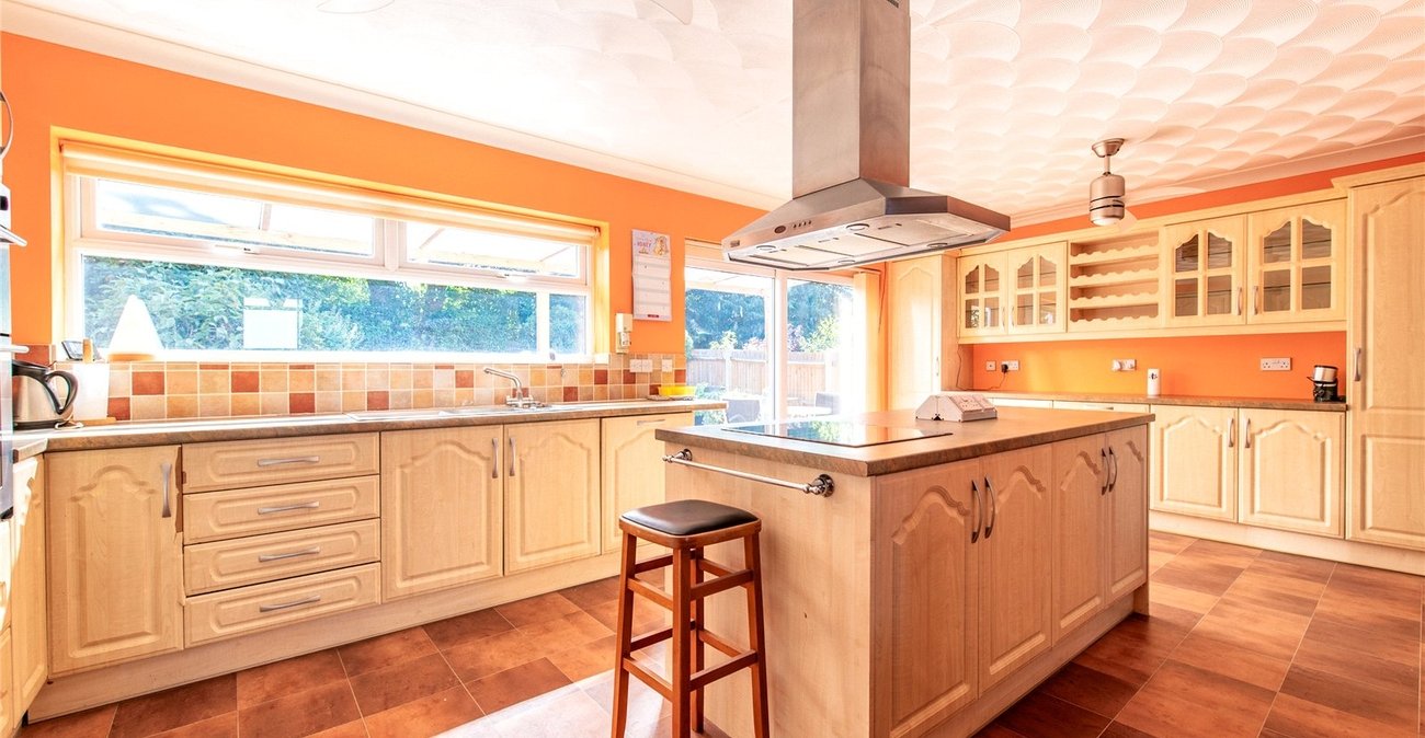 3 bedroom house for sale in Higham | Robinson Michael & Jackson