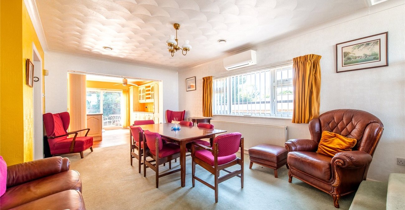 3 bedroom house for sale in Higham | Robinson Michael & Jackson