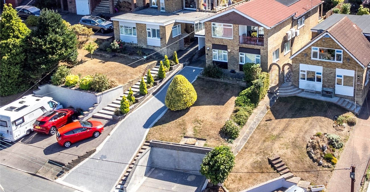 3 bedroom house for sale in Higham | Robinson Michael & Jackson