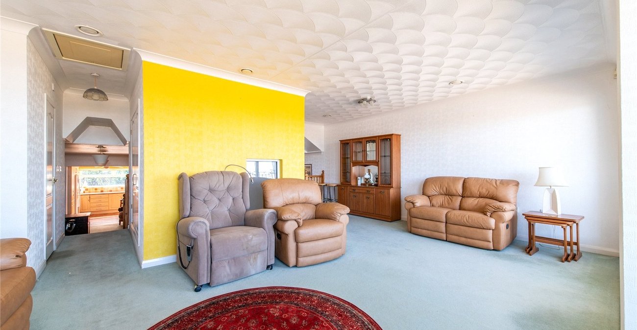 3 bedroom house for sale in Higham | Robinson Michael & Jackson