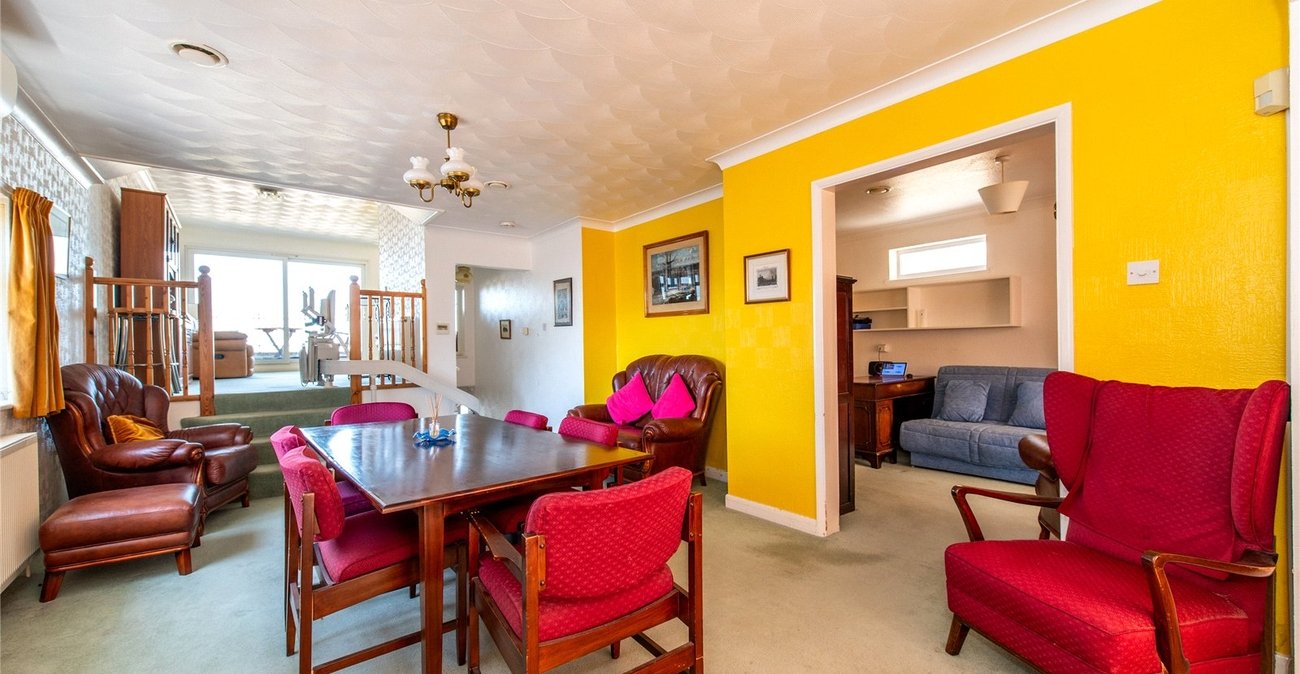 3 bedroom house for sale in Higham | Robinson Michael & Jackson