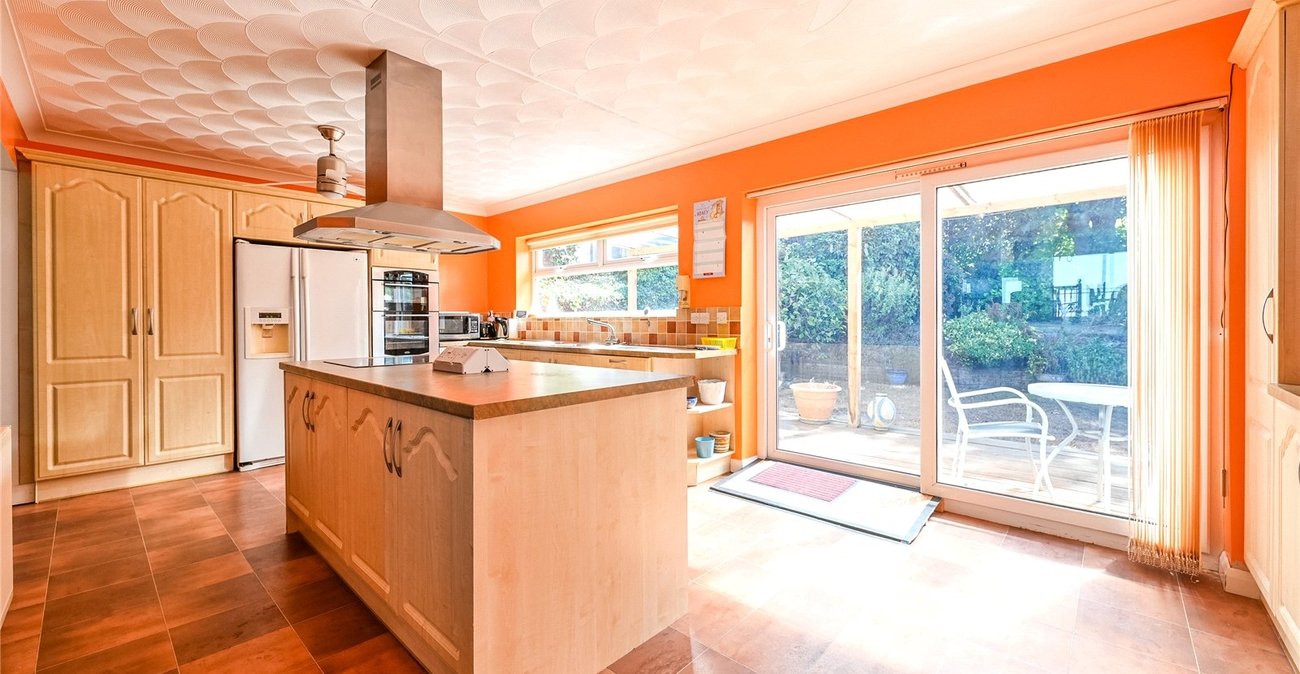 3 bedroom house for sale in Higham | Robinson Michael & Jackson