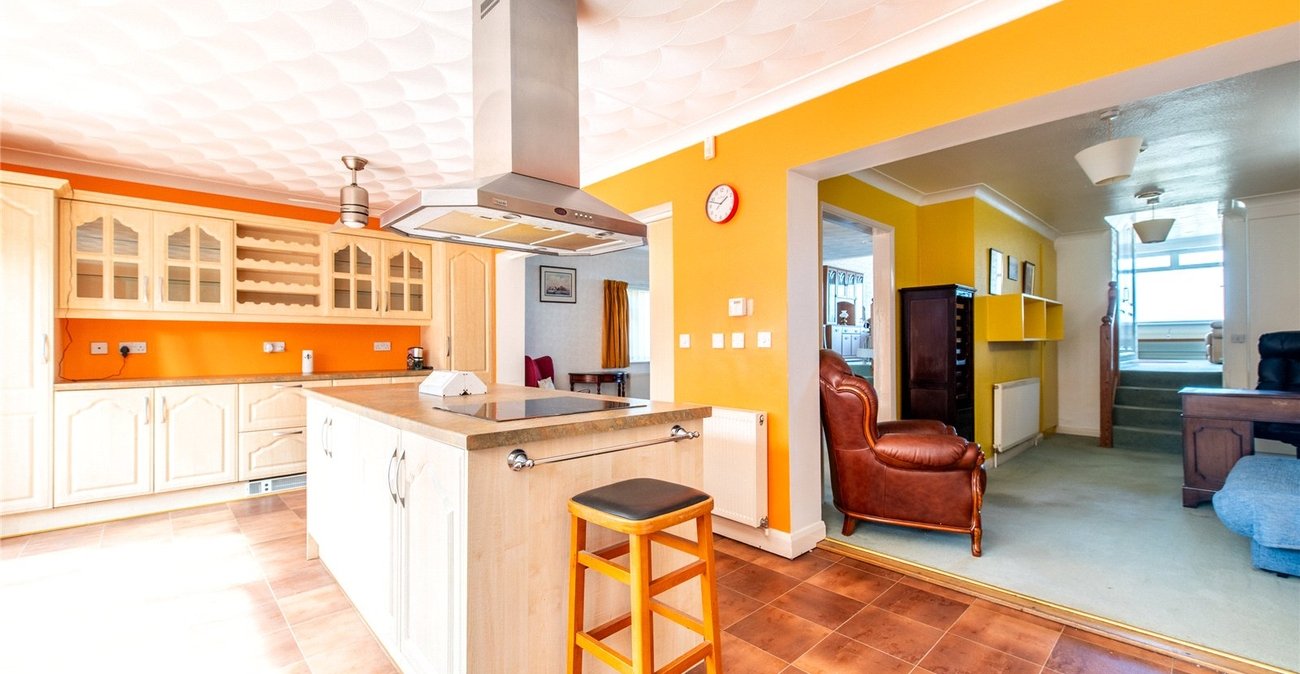 3 bedroom house for sale in Higham | Robinson Michael & Jackson