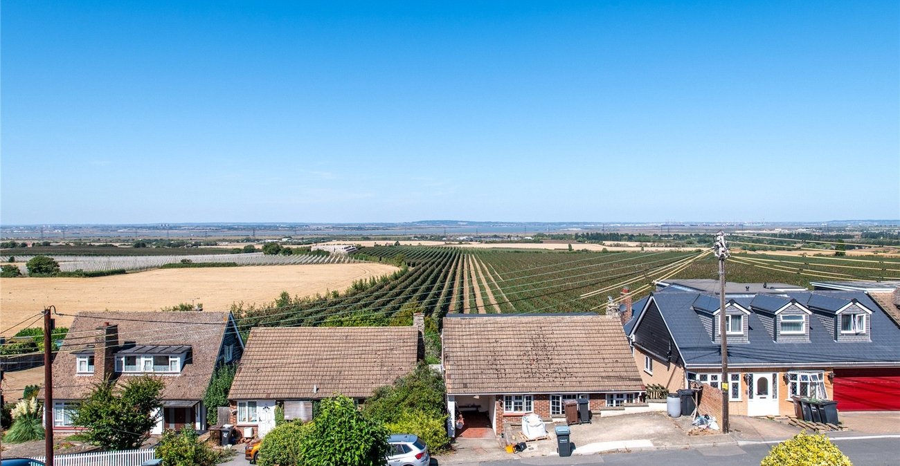 3 bedroom house for sale in Higham | Robinson Michael & Jackson
