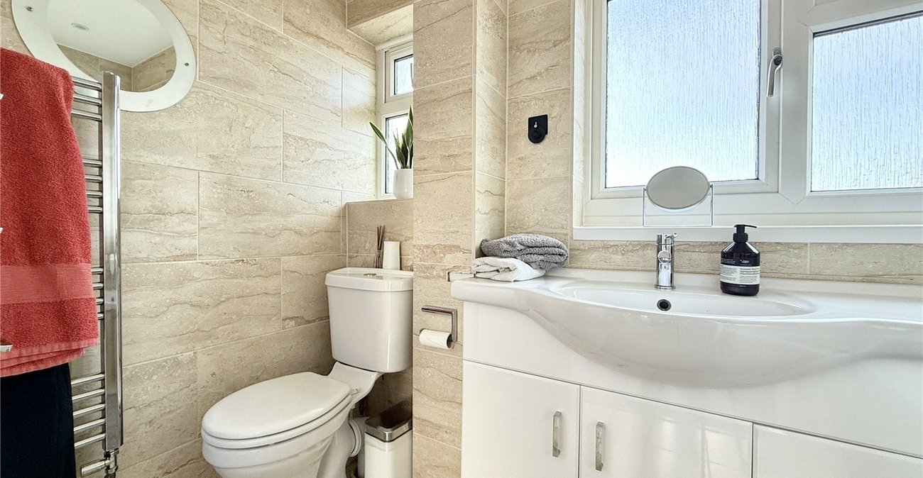 3 bedroom house for sale in Swanley | Robinson Jackson