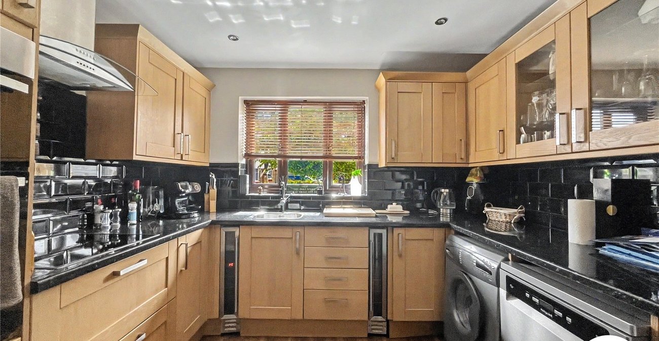 4 bedroom house for sale in Kemsley | Robinson Michael & Jackson