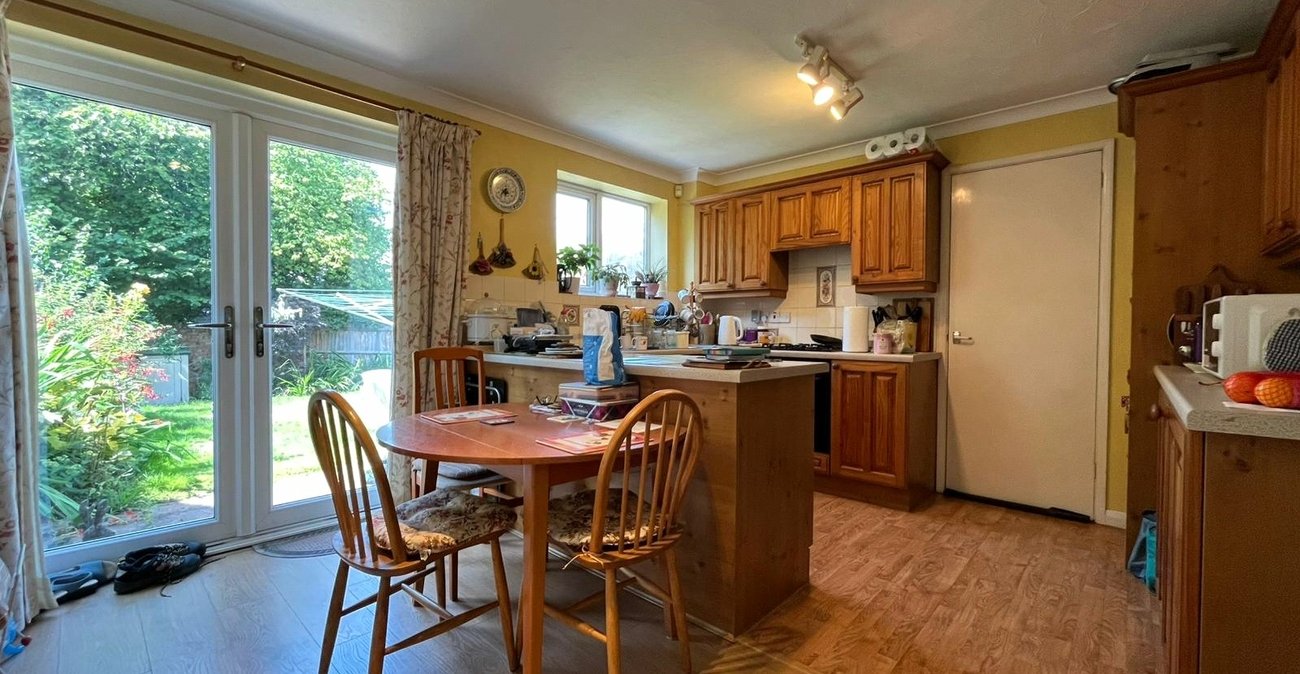 3 bedroom house for sale in Walderslade Woods | Robinson Michael & Jackson