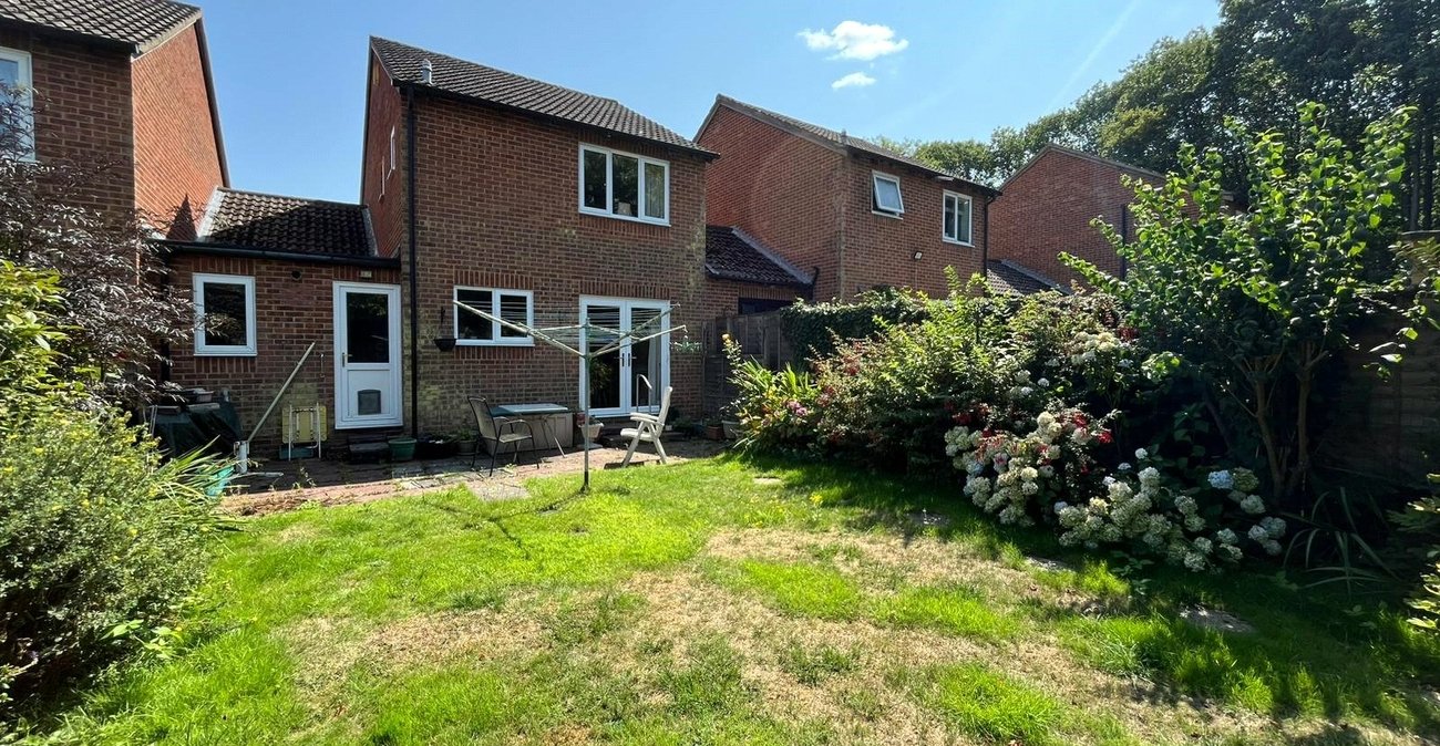 3 bedroom house for sale in Walderslade Woods | Robinson Michael & Jackson