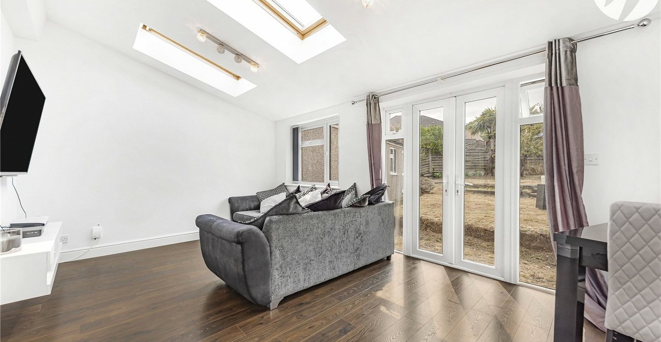 3 bedroom house for sale in Crayford | Robinson Jackson