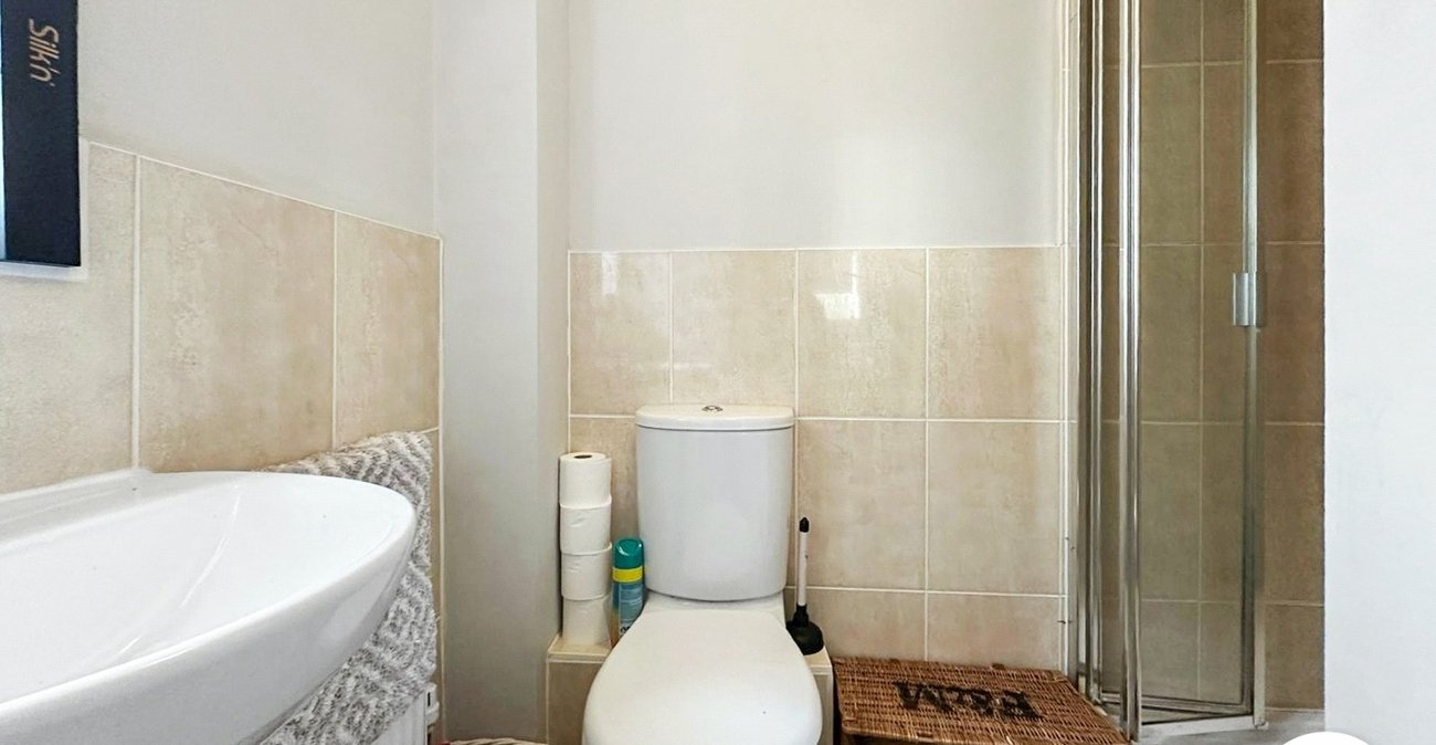 3 bedroom house for sale in Chatham | Robinson Michael & Jackson