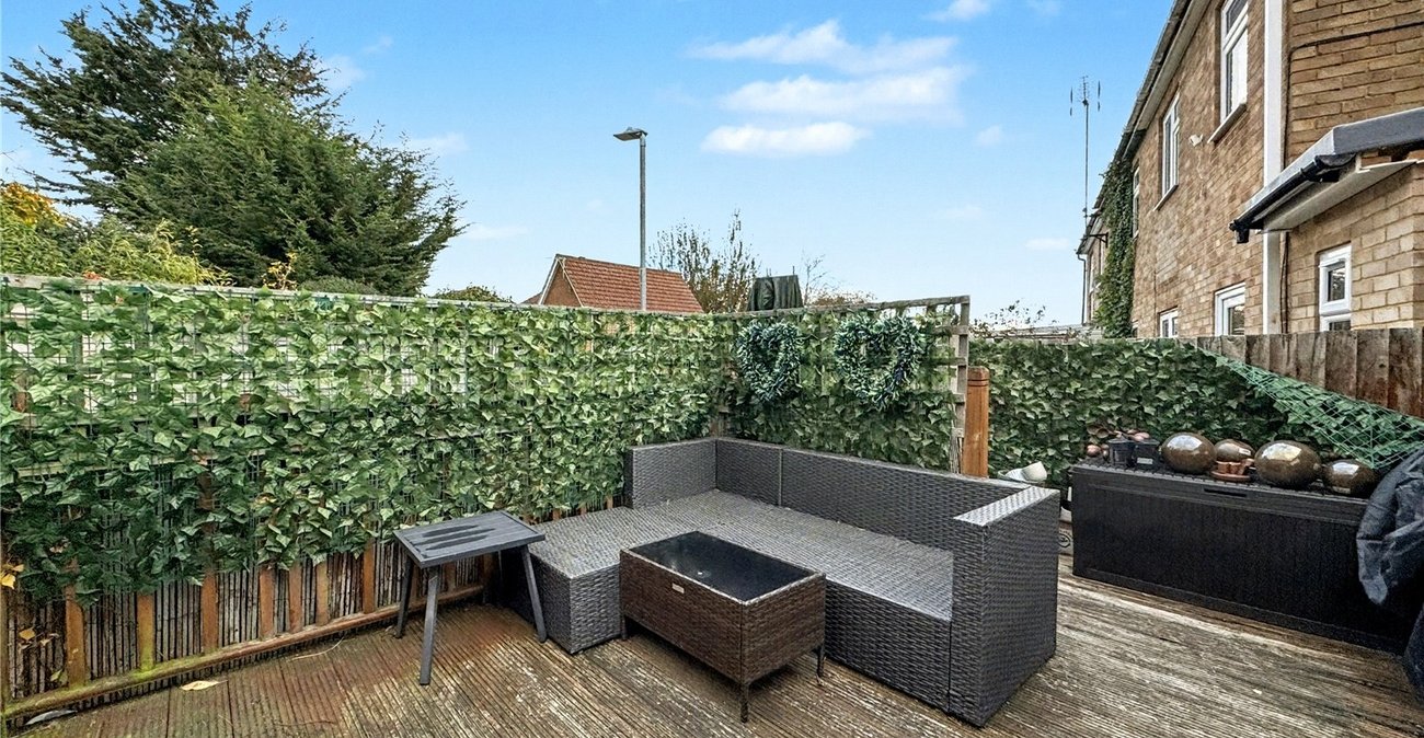 4 bedroom house for sale in Rainham | Robinson Michael & Jackson