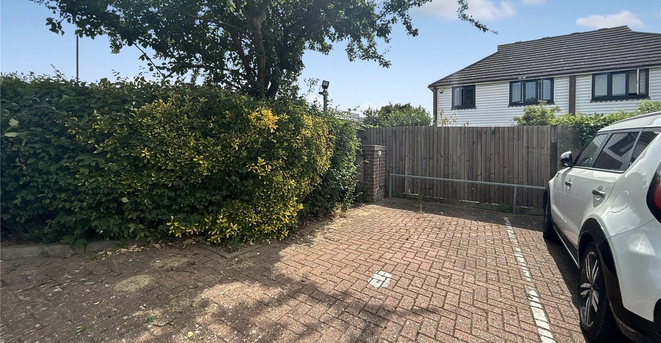 1 bedroom house for sale in Westerham Drive | Robinson Jackson