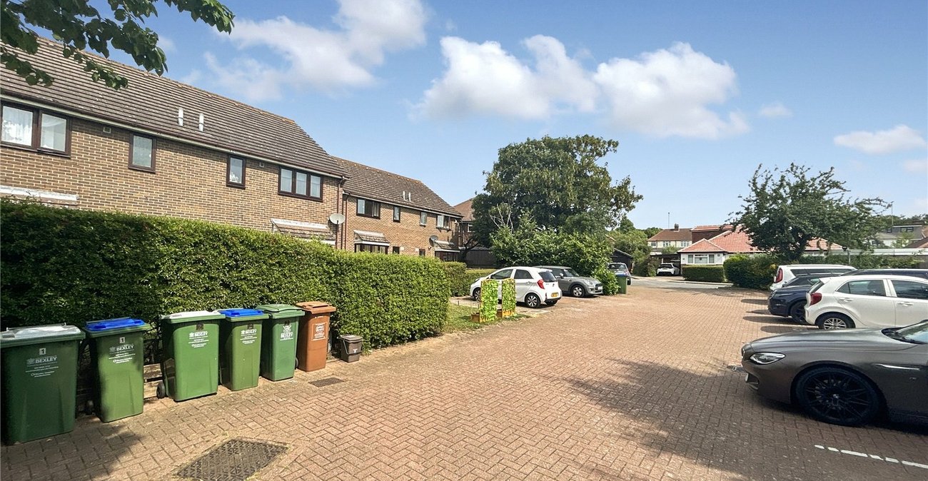 1 bedroom house for sale in Westerham Drive | Robinson Jackson