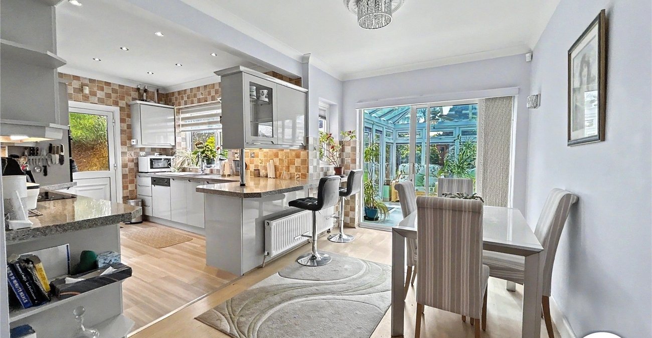 4 bedroom house for sale in Sidcup | Robinson Jackson