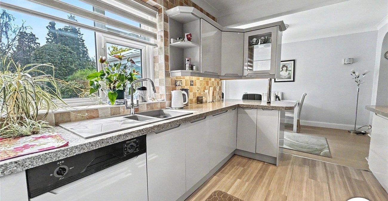 4 bedroom house for sale in Sidcup | Robinson Jackson