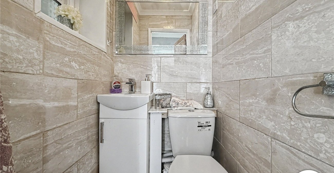 3 bedroom house for sale in Rochester | Robinson Michael & Jackson