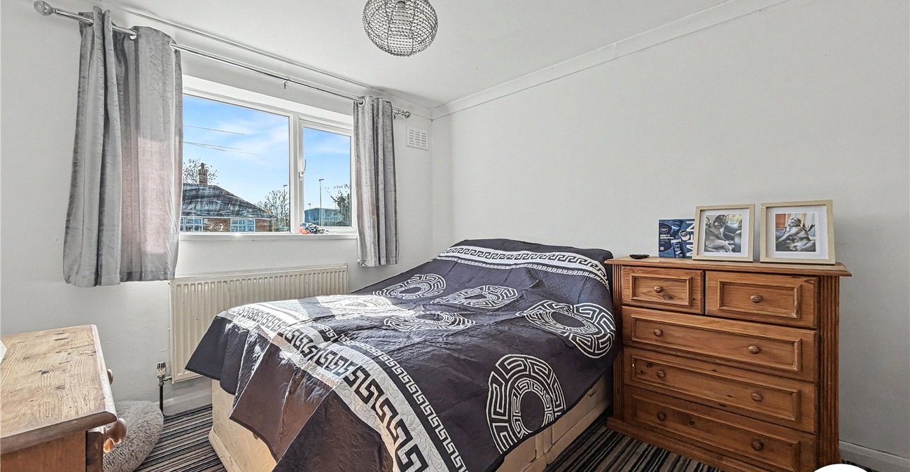 3 bedroom house for sale in Rochester | Robinson Michael & Jackson