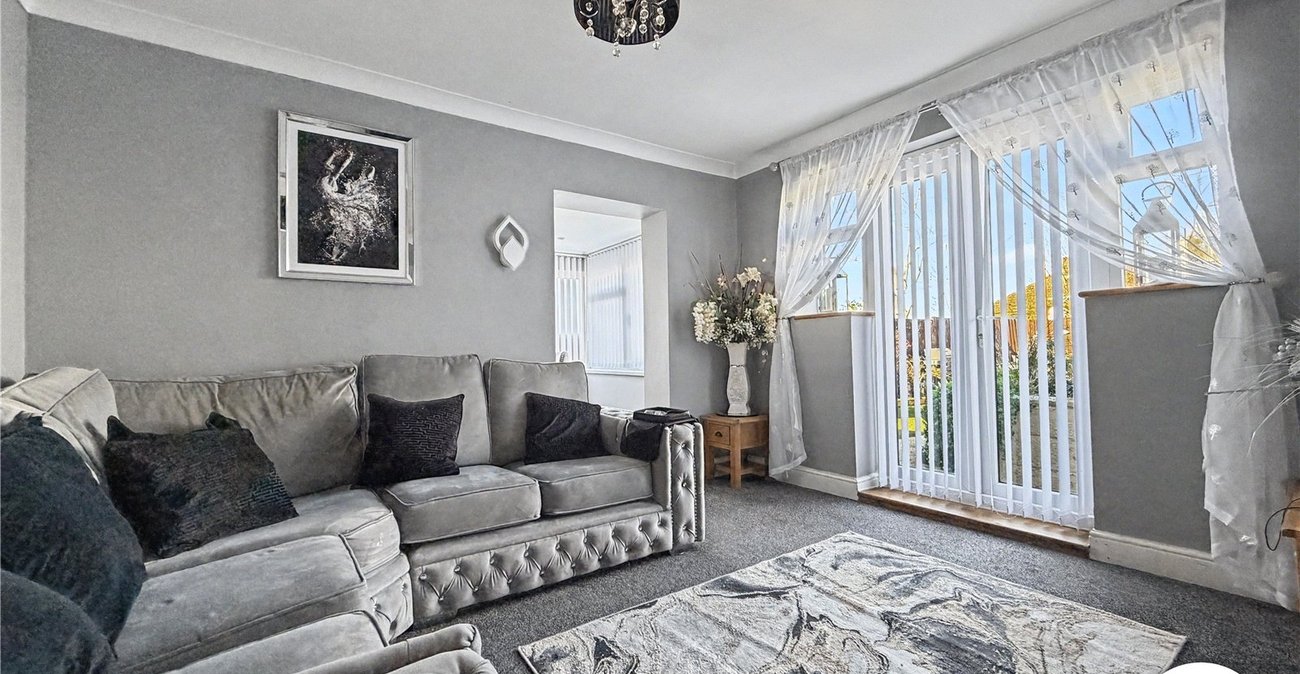 3 bedroom house for sale in Rochester | Robinson Michael & Jackson