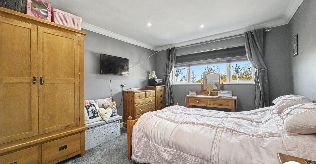 3 bedroom house for sale in Rochester | Robinson Michael & Jackson