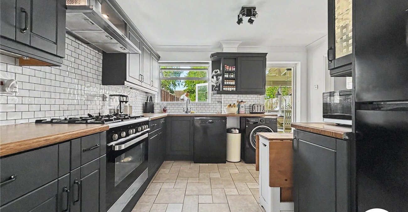 3 bedroom house for sale in Rochester | Robinson Michael & Jackson