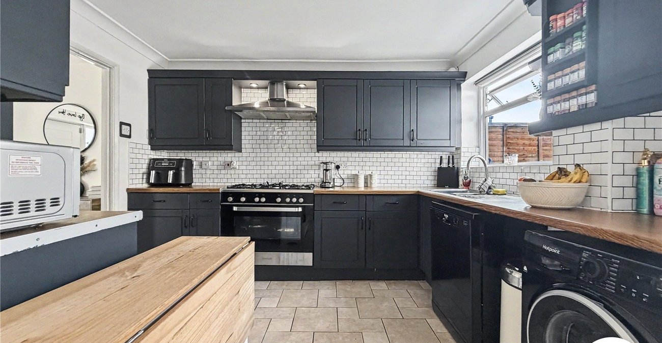 3 bedroom house for sale in Rochester | Robinson Michael & Jackson