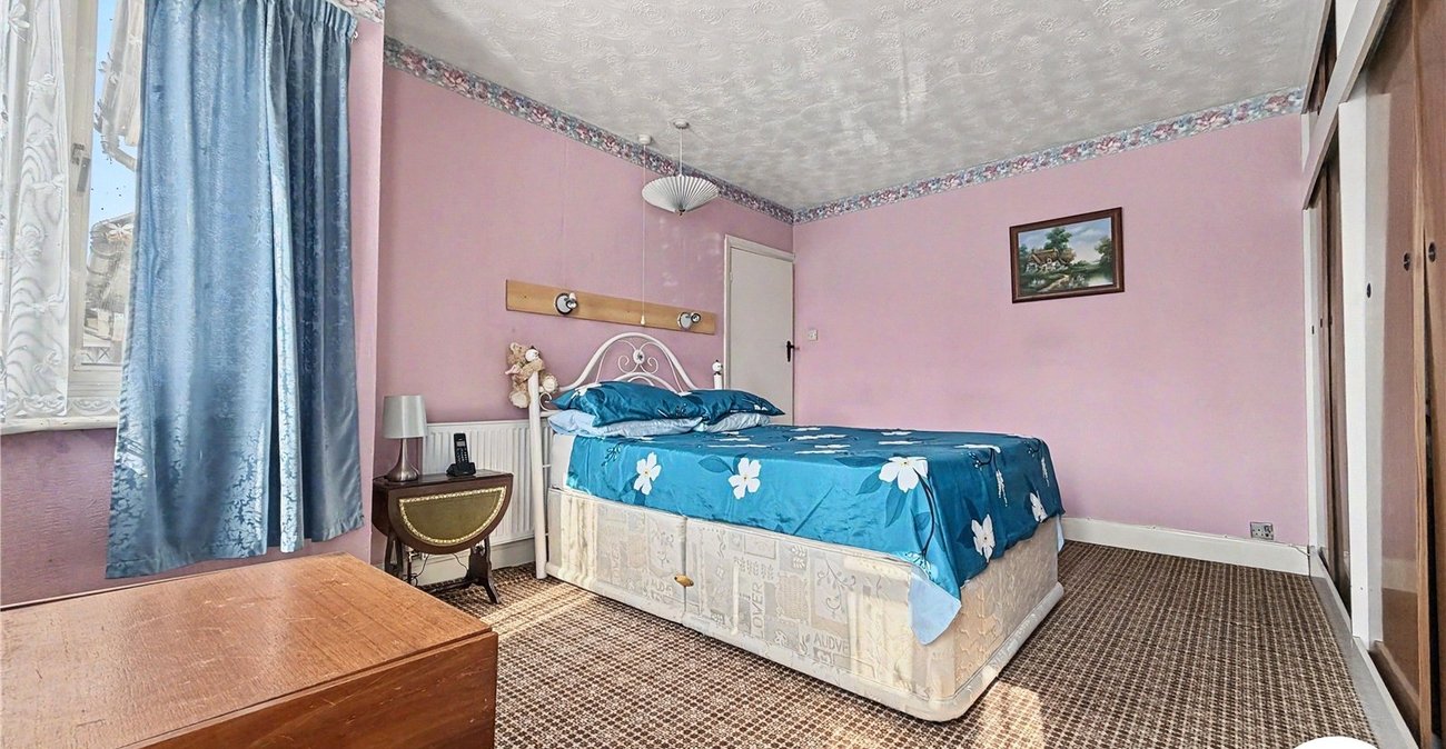 3 bedroom house for sale in Rochester | Robinson Michael & Jackson