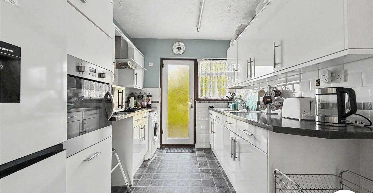 3 bedroom house for sale in Rochester | Robinson Michael & Jackson
