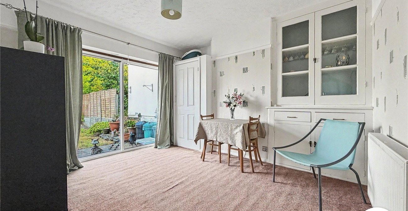 3 bedroom house for sale in Rochester | Robinson Michael & Jackson